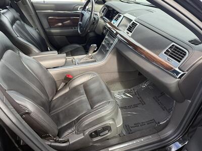 2010 Lincoln MKS   - Photo 13 - Sacramento, CA 95841