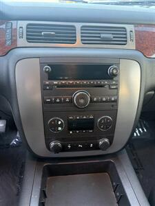 2014 GMC Yukon XL SLT   - Photo 11 - Sacramento, CA 95841