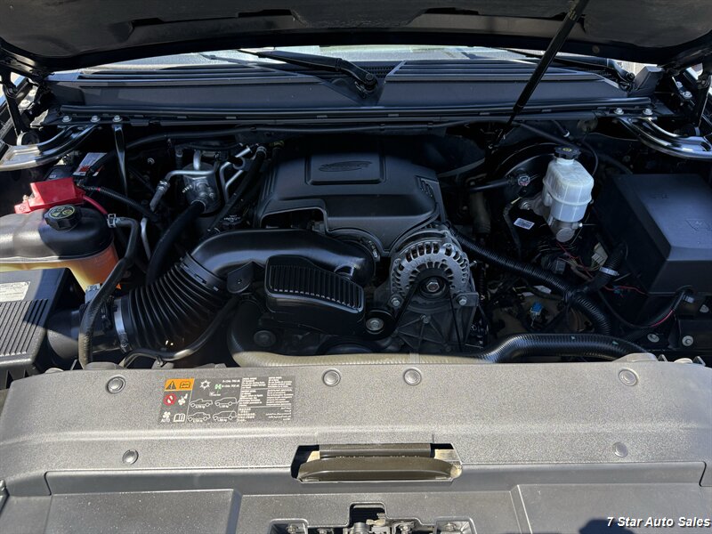 2014 Chevrolet Suburban LTZ - Photo 21 - Sacramento, CA 95841