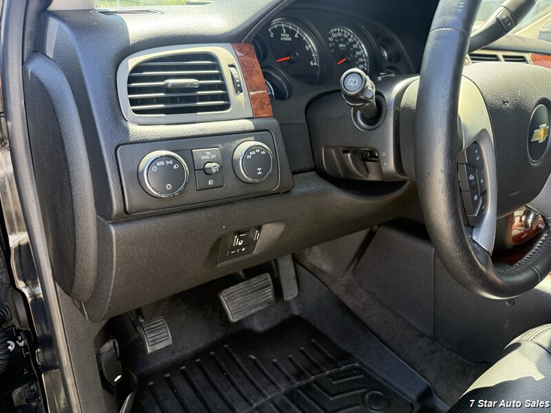 2014 Chevrolet Suburban LTZ - Photo 8 - Sacramento, CA 95841