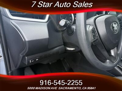 2020 Toyota Corolla LE   - Photo 8 - Sacramento, CA 95841