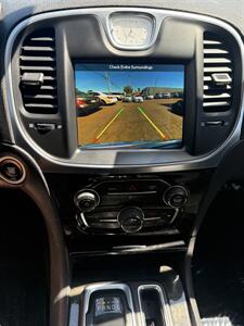 2017 Chrysler 300C   - Photo 13 - Sacramento, CA 95841