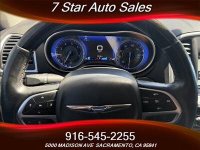 2017 Chrysler 300C   - Photo 8 - Sacramento, CA 95841