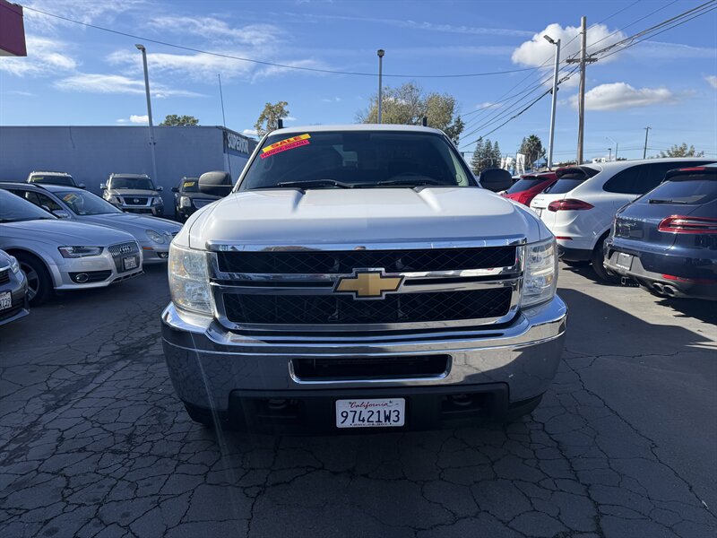 2013 Chevrolet Silverado 2500 Work Truck - Photo 2 - Sacramento, CA 95841