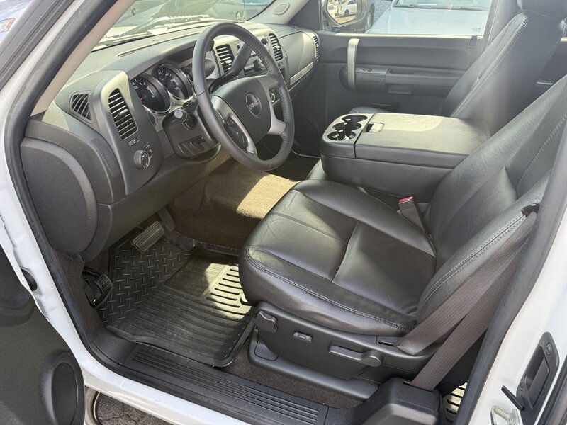 2008 GMC Sierra 1500 SLE1   - Photo 11 - Sacramento, CA 95841