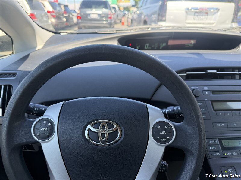 2010 Toyota Prius I - Photo 12 - Sacramento, CA 95841