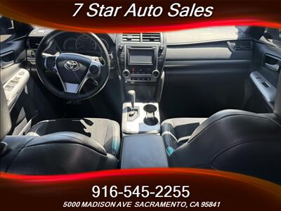2013 Toyota Camry SE V6   - Photo 10 - Sacramento, CA 95841