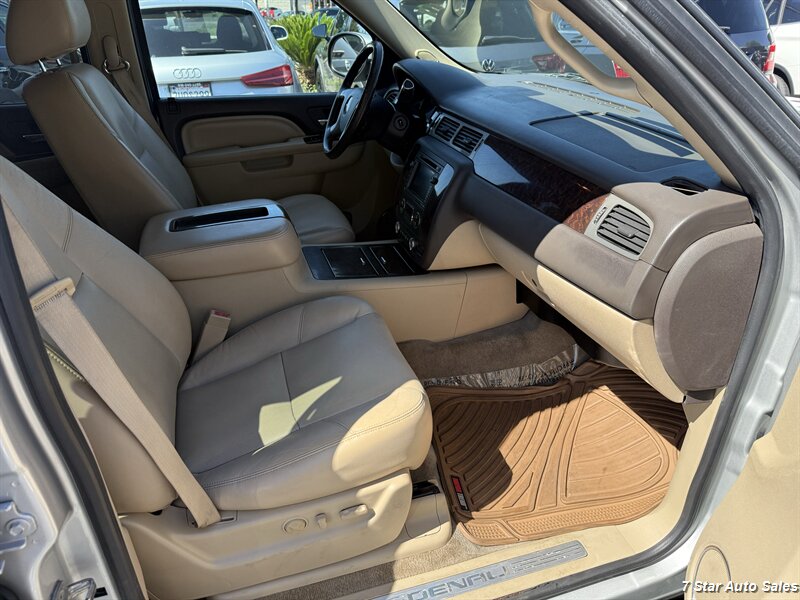 2011 GMC Yukon Denali - Photo 15 - Sacramento, CA 95841