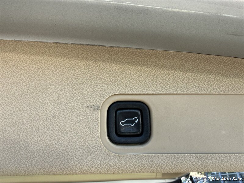 2011 GMC Yukon Denali - Photo 25 - Sacramento, CA 95841