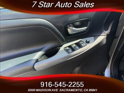 2017 Toyota Sienna SE 8-Passenger   - Photo 7 - Sacramento, CA 95841