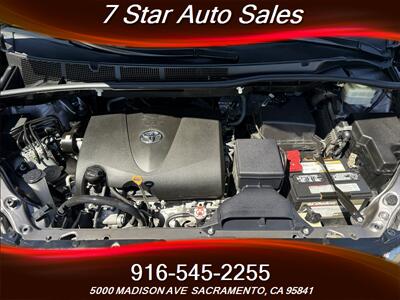 2017 Toyota Sienna SE 8-Passenger   - Photo 21 - Sacramento, CA 95841