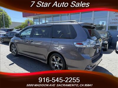 2017 Toyota Sienna SE 8-Passenger   - Photo 6 - Sacramento, CA 95841