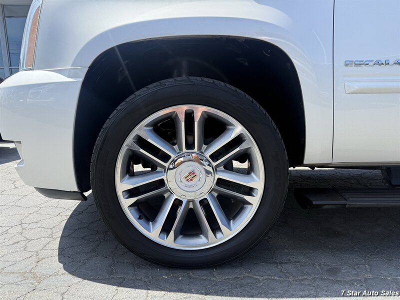 2013 Cadillac Escalade Premium - Photo 27 - Sacramento, CA 95841