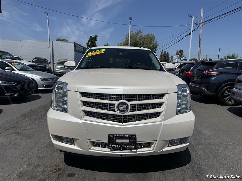 2013 Cadillac Escalade Premium - Photo 2 - Sacramento, CA 95841