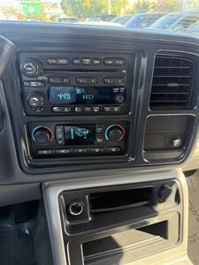 2005 GMC Yukon SLT - Photo 11 - Sacramento, CA 95841