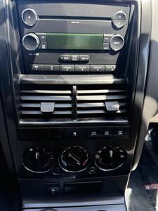 2010 Ford Explorer Sport Trac XLT   - Photo 9 - Sacramento, CA 95841