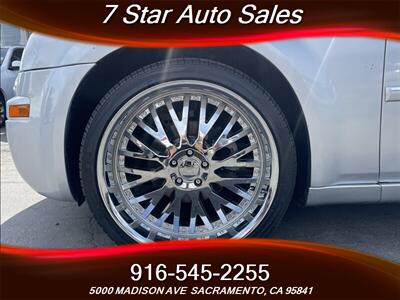 2007 Chrysler 300 Series   - Photo 16 - Sacramento, CA 95841