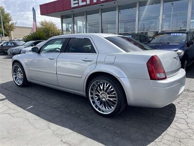 2007 Chrysler 300 Series   - Photo 4 - Sacramento, CA 95841