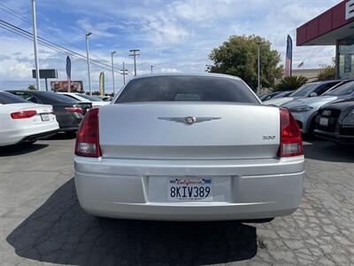 2007 Chrysler 300 Series   - Photo 5 - Sacramento, CA 95841