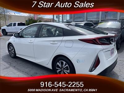 2017 Toyota Prius Prime Premium   - Photo 4 - Sacramento, CA 95841