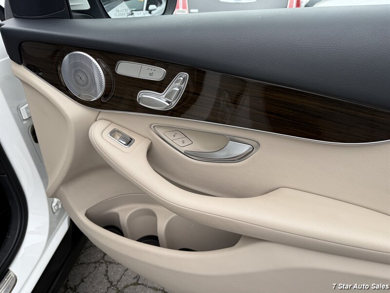 2016 Mercedes-Benz GLC GLC 300 - Photo 16 - Sacramento, CA 95841