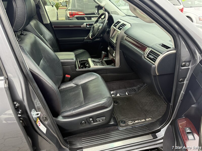 2017 Lexus GX 460 - Photo 15 - Sacramento, CA 95841