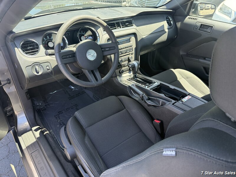 2010 Ford Mustang V6 - Photo 9 - Sacramento, CA 95841