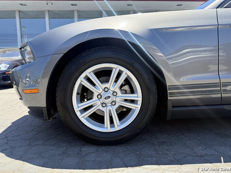 2010 Ford Mustang V6 - Photo 16 - Sacramento, CA 95841