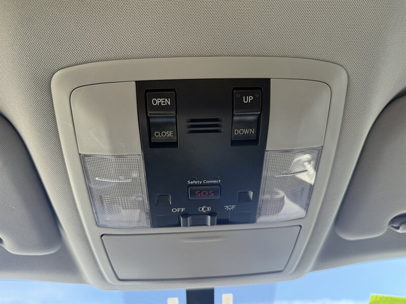2012 Lexus CT 200h   - Photo 11 - Sacramento, CA 95841