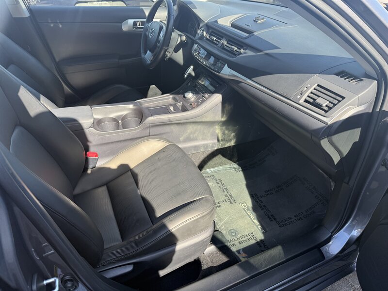 2012 Lexus CT 200h   - Photo 14 - Sacramento, CA 95841