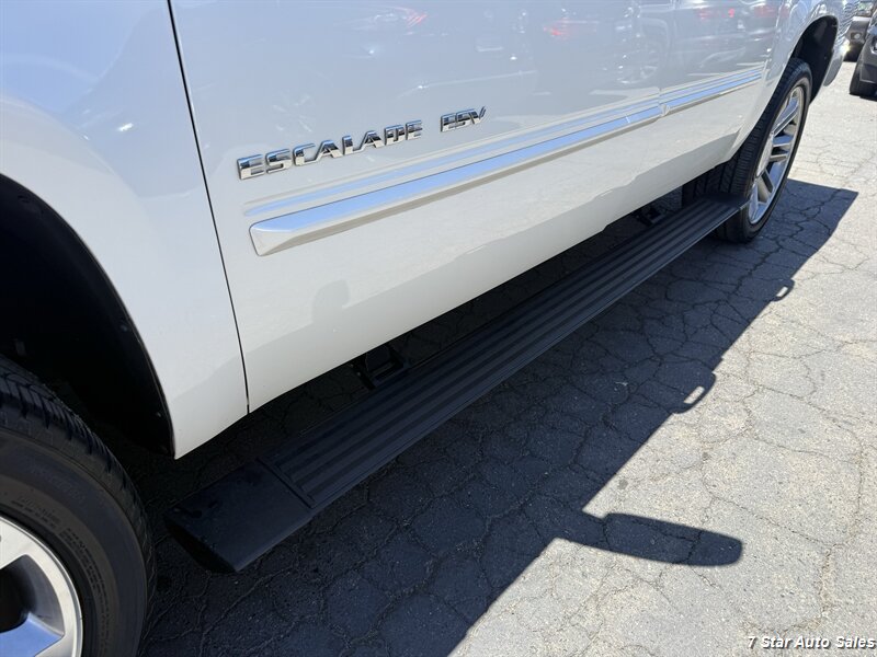 2014 Cadillac Escalade ESV Premium - Photo 16 - Sacramento, CA 95841