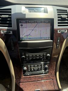 2014 Cadillac Escalade ESV Premium - Photo 13 - Sacramento, CA 95841