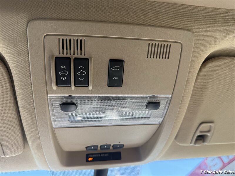 2014 Cadillac Escalade ESV Premium - Photo 11 - Sacramento, CA 95841
