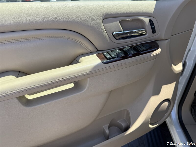 2014 Cadillac Escalade ESV Premium - Photo 7 - Sacramento, CA 95841