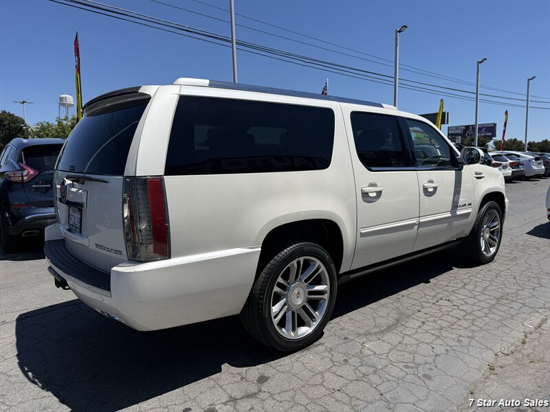2014 Cadillac Escalade ESV Premium - Photo 4 - Sacramento, CA 95841