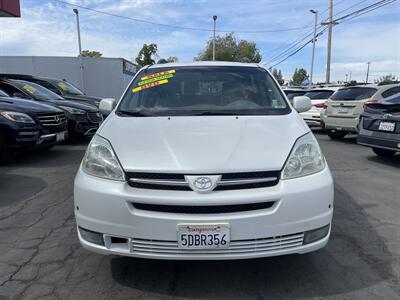 2004 Toyota Sienna XLE Limited 7 Passenger   - Photo 2 - Sacramento, CA 95841