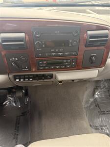 2006 Ford F-350 Super Duty Lariat Lariat 4dr Crew Cab   - Photo 11 - Sacramento, CA 95841
