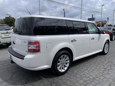 2011 Ford Flex SEL   - Photo 4 - Sacramento, CA 95841