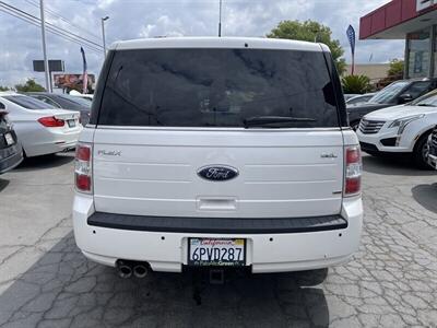 2011 Ford Flex SEL   - Photo 5 - Sacramento, CA 95841