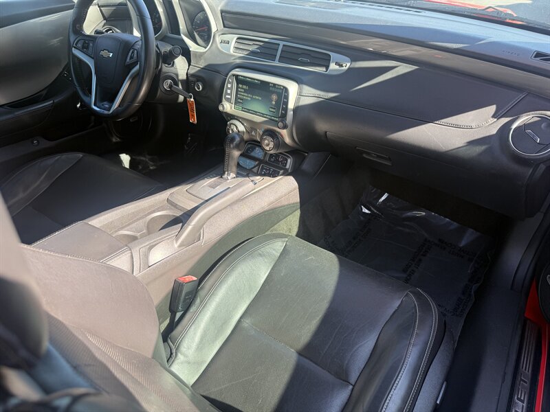 2015 Chevrolet Camaro SS   - Photo 11 - Sacramento, CA 95841