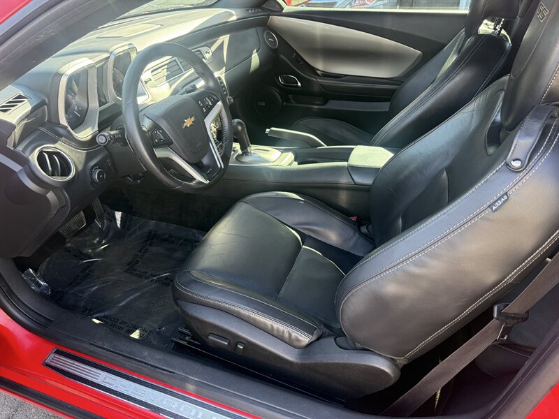 2015 Chevrolet Camaro SS   - Photo 8 - Sacramento, CA 95841