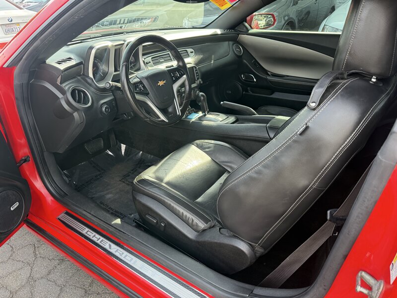 2015 Chevrolet Camaro SS   - Photo 6 - Sacramento, CA 95841