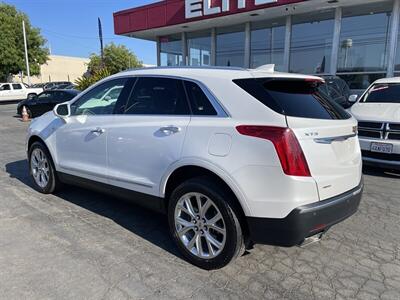 2017 Cadillac XT5 Luxury   - Photo 4 - Sacramento, CA 95841