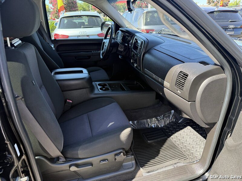 2010 Chevrolet Silverado 1500 LT - Photo 13 - Sacramento, CA 95841