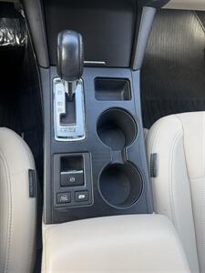 2015 Subaru Outback 2.5i Limited   - Photo 15 - Sacramento, CA 95841
