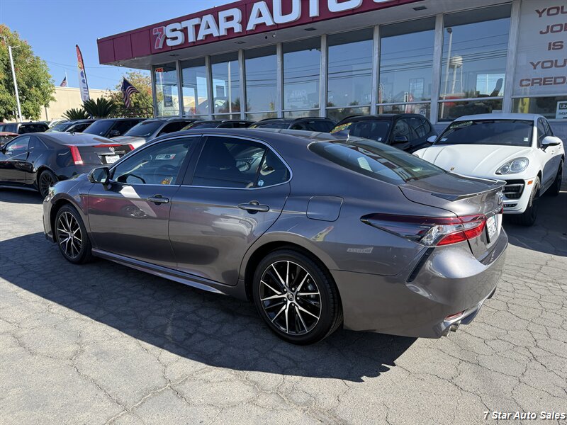 2024 Toyota Camry Hybrid SE - Photo 4 - Sacramento, CA 95841
