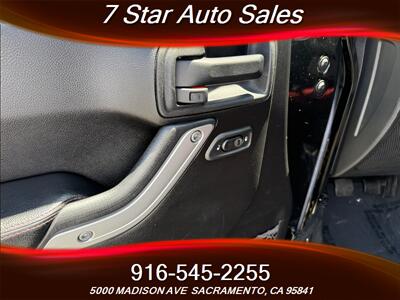 2013 Jeep Wrangler Unlimited Rubicon   - Photo 7 - Sacramento, CA 95841