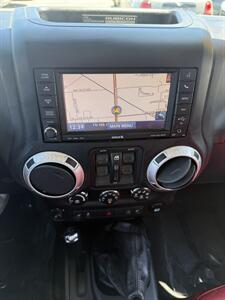 2013 Jeep Wrangler Unlimited Rubicon   - Photo 13 - Sacramento, CA 95841