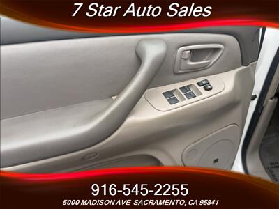 2005 Toyota Sequoia SR5   - Photo 7 - Sacramento, CA 95841