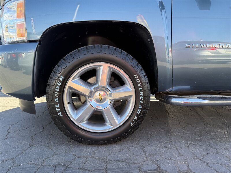 2011 Chevrolet Silverado 1500 LT   - Photo 18 - Sacramento, CA 95841
